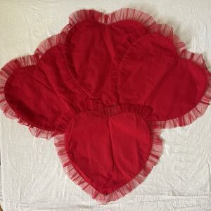 Nicole Miller Set Of 4 Red Heart Shape Ruffles Valentines Day Placemats